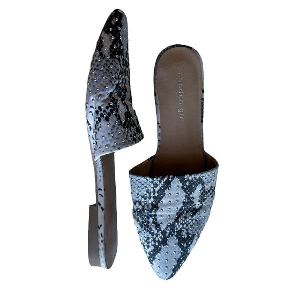Madden Girl Tania Snake Skin Print Studded Mules in Size 9 - Picture 2 of 8